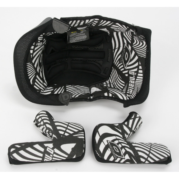 Black/White 8 Series Helmet Liner