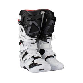 White 5.5 FlexLock Boots