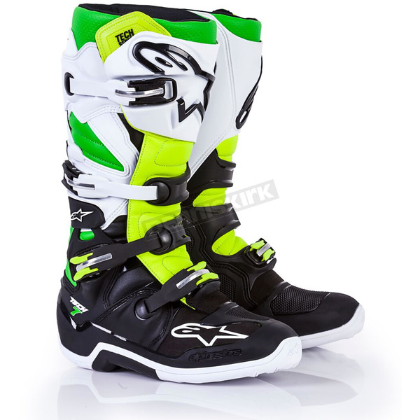 Limited Edition ME Vegas Tech 7 Boots