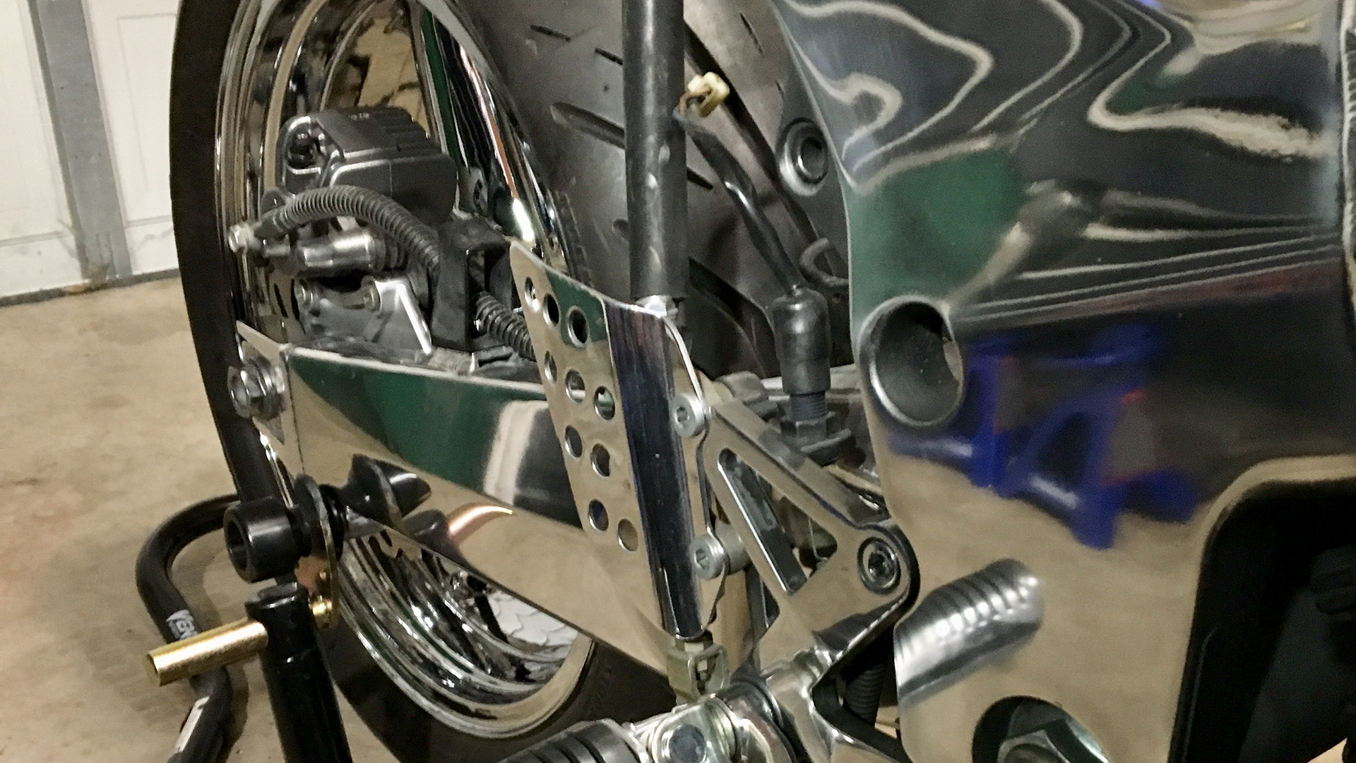 1994 Kawasaki ZX9R B1 - Dennis Kirk - Garage Build