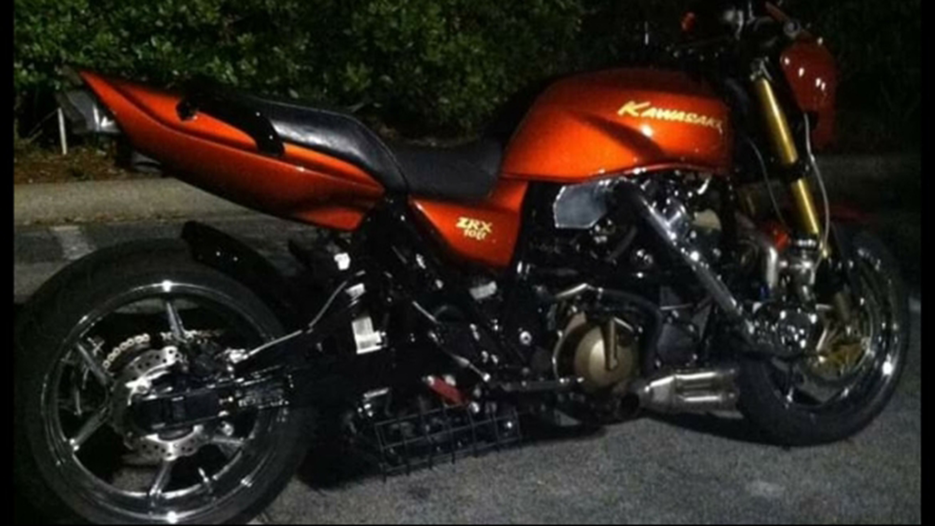 2000 Kawasaki ZRX - Dennis Kirk - Garage Build