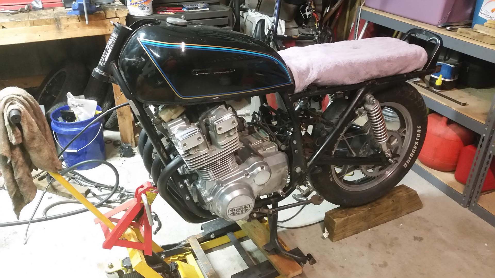 1980 Suzuki GS750 - Dennis Kirk - Garage Build