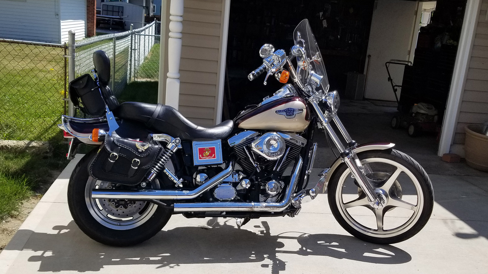 1998 Harley-Davidson Wide Glide - Dennis Kirk - Garage Build