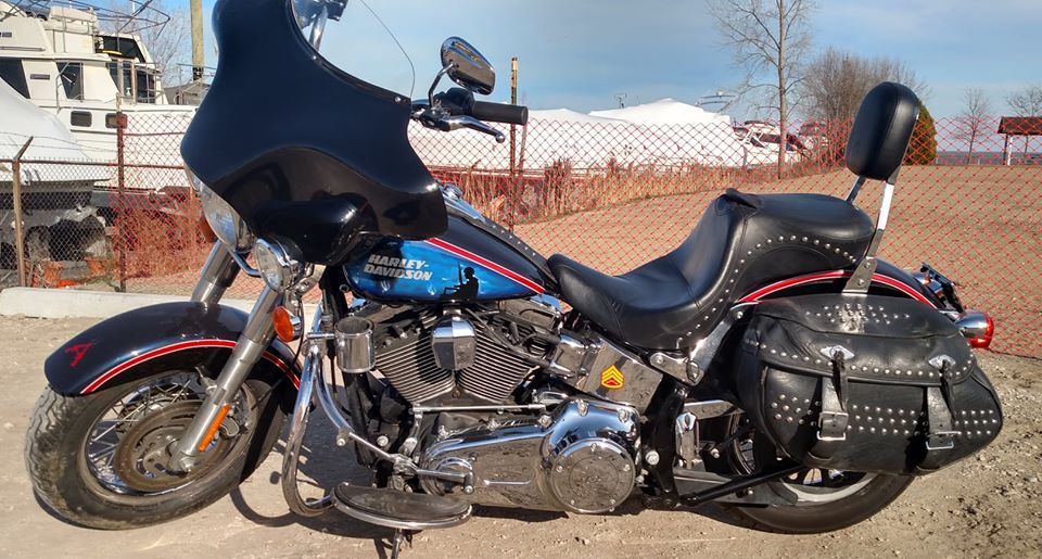 2012 Harley Davidson Heritage Classic - Dennis Kirk - Garage Build